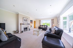 Photo 27- click for photo gallery